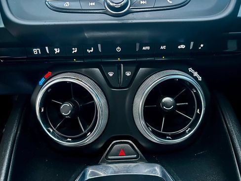 Used 2021 Chevrolet Camaro LS RWD image 15