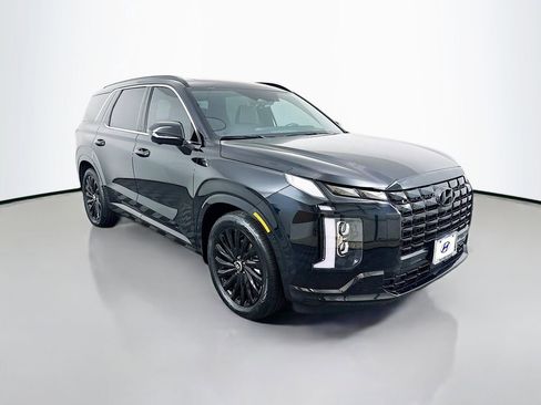 Used 2025 Hyundai Palisade Calligraphy AWD/4WD image 3