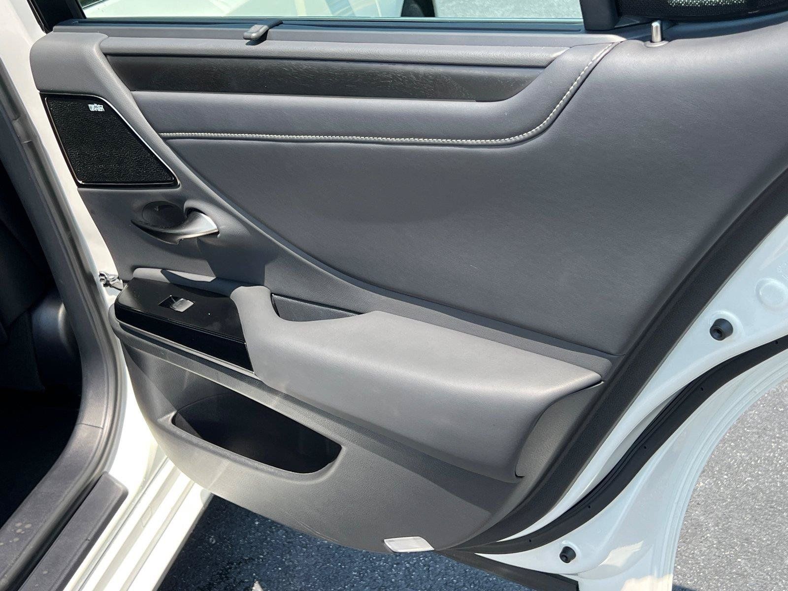 Certified 2024 Lexus ES 350 Ultra Luxury w/ Accessory Package (Z2) FWD image 16