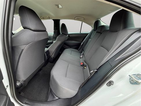Used 2022 Toyota Corolla LE image 27