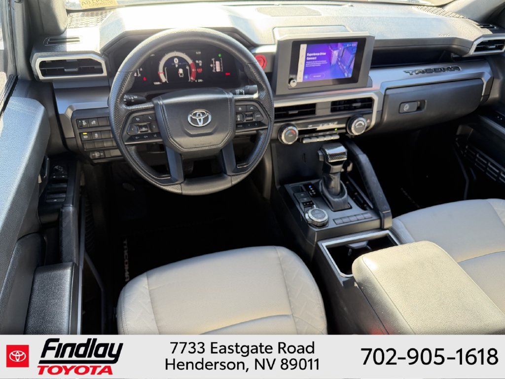 Used 2025 Toyota Tacoma SR5 AWD/4WD image 7