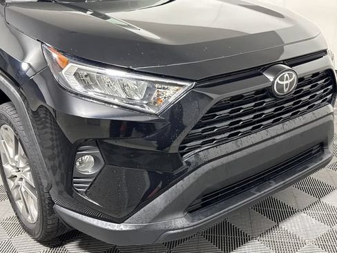 Used 2020 Toyota RAV4 XLE Premium AWD/4WD image 12