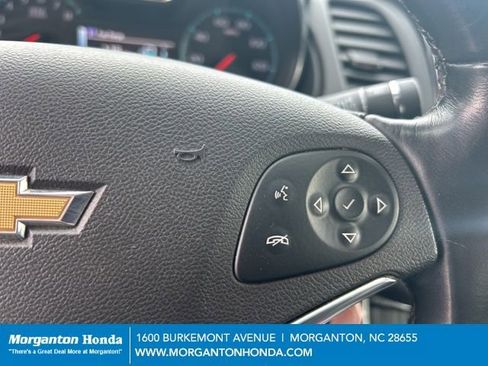 Used 2016 Chevrolet Impala LT image 18