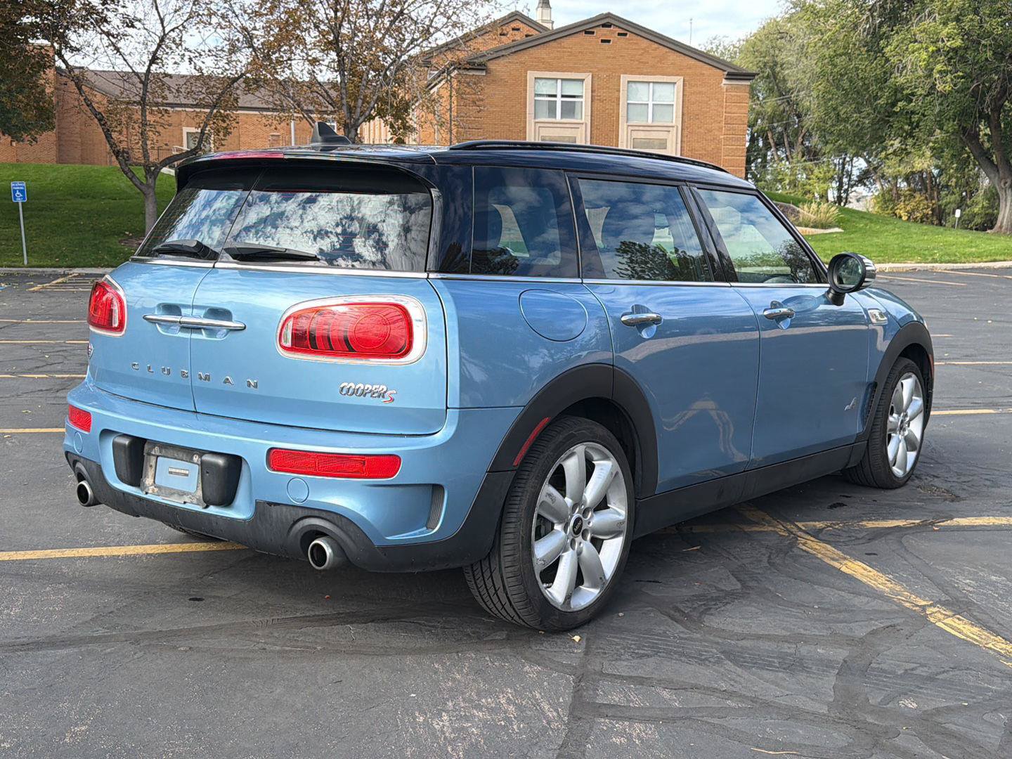 Used 2017 MINI Cooper Clubman S AWD/4WD image 4
