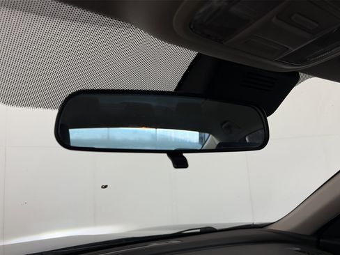 Used 2018 Honda Accord LX image 28