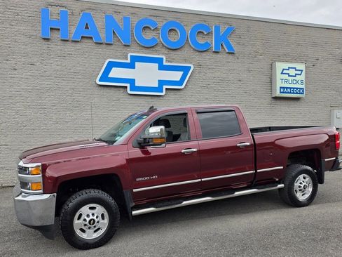 Used 2016 Chevrolet Silverado 2500 W/T w/ WT Convenience Package image 2