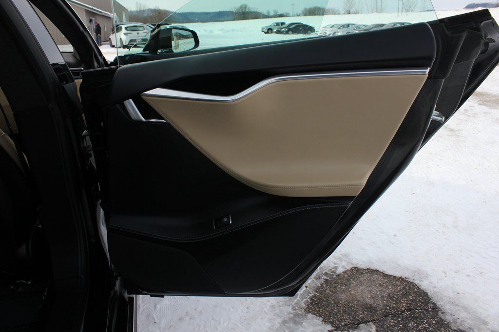 Used 2016 Tesla Model S P90D AWD/4WD image 26