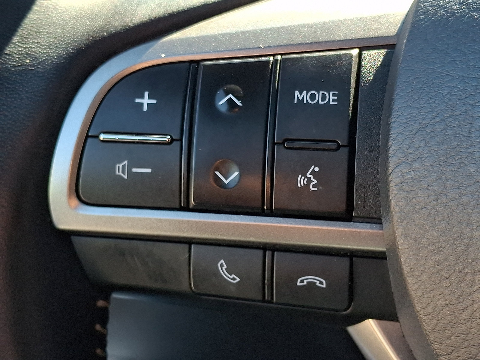 Certified 2023 Lexus GX 460 Premium w/ Premium Package AWD/4WD image 22