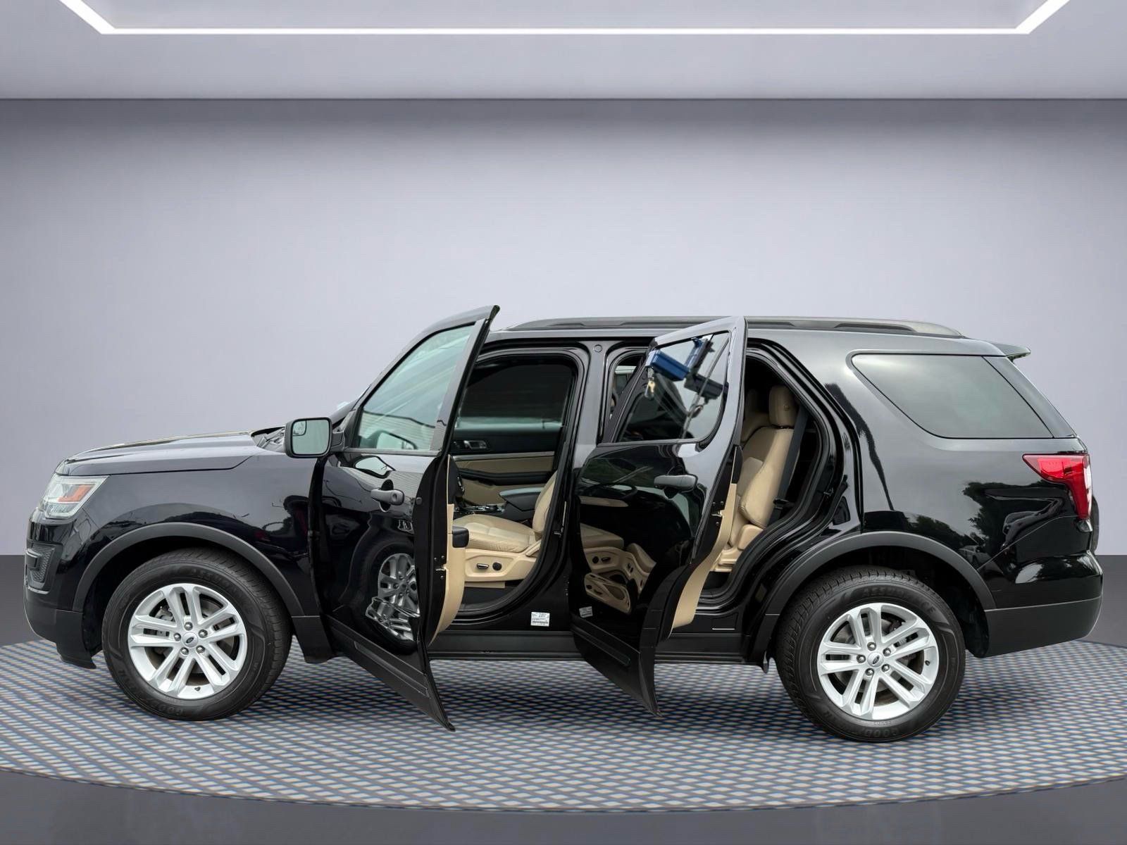 Used 2017 Ford Explorer 4WD image 24