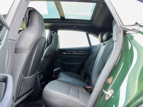 Certified 2025 Porsche Macan 4 Electric image 41