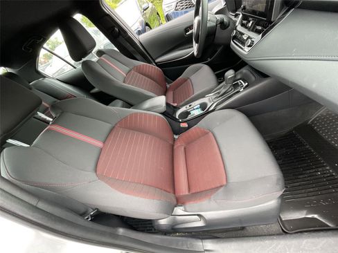 Used 2025 Toyota Corolla SE FWD image 20