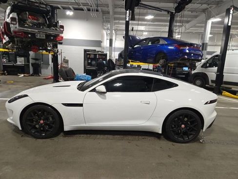 Used 2015 Jaguar F-TYPE Coupe image 7