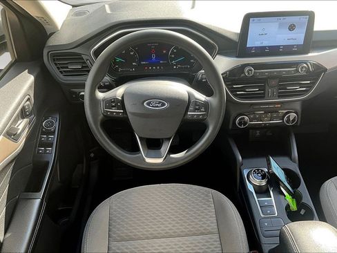 Used 2022 Ford Escape SE image 10