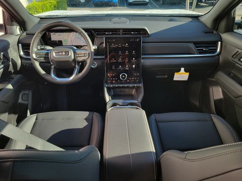 New 2027 GMC Terrain Elevation w/ Elevation Premium Package FWD image 16