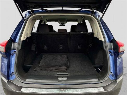 Certified 2023 Nissan Rogue S image 12