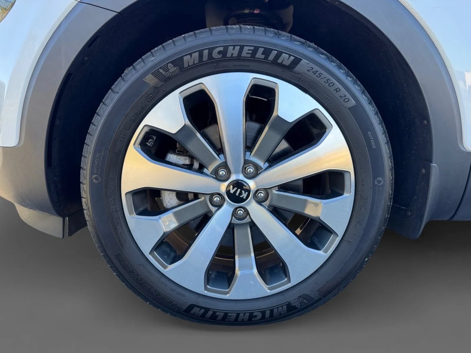 Used 2020 Kia Telluride S w/ S 8 Passenger Seating Package AWD/4WD image 28