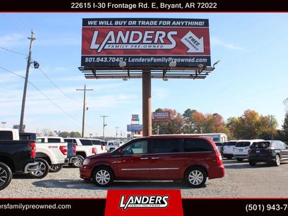 Used 2015 Chrysler Town & Country Touring w/ Trailer Tow Group