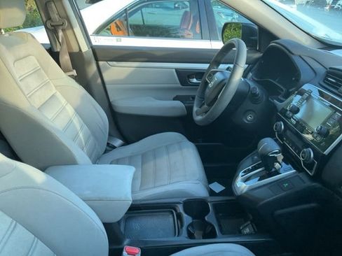 Used 2017 Honda CR-V LX image 4
