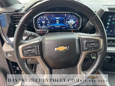 Used 2024 Chevrolet Silverado 3500 High Country w/ Technology Package image 17