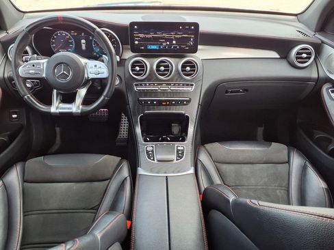 Used 2022 Mercedes-Benz GLC 43 AMG 4MATIC image 17