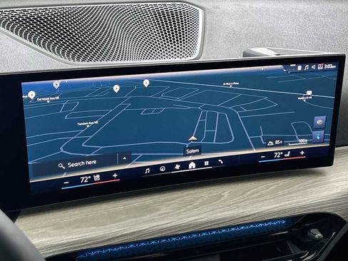 Certified 2025 BMW i4 eDrive40 image 20