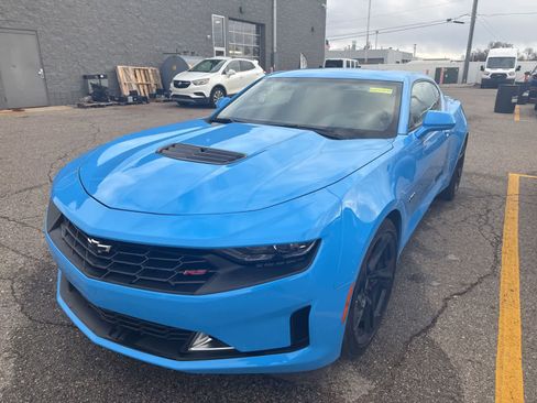 Used 2022 Chevrolet Camaro LT w/ RS Package image 1