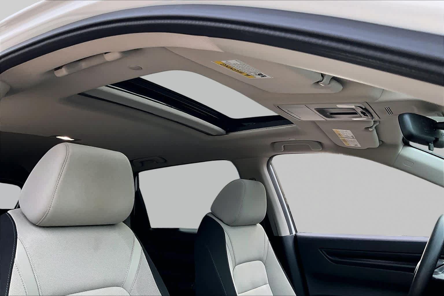 Used 2025 Honda CR-V EX image 13