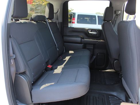 Used 2024 GMC Sierra 2500 Pro w/ Convenience Package image 31