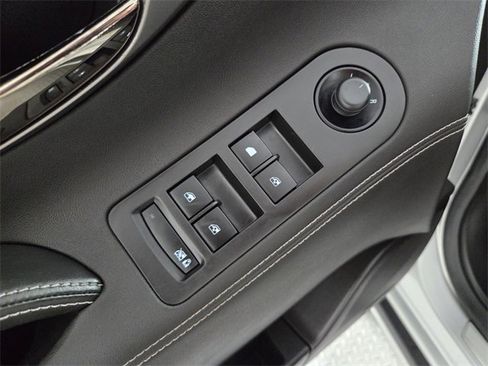 Used 2010 Buick LaCrosse CXS w/ Touring Package image 19