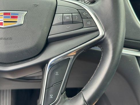 Used 2019 Cadillac XT5 Luxury image 18