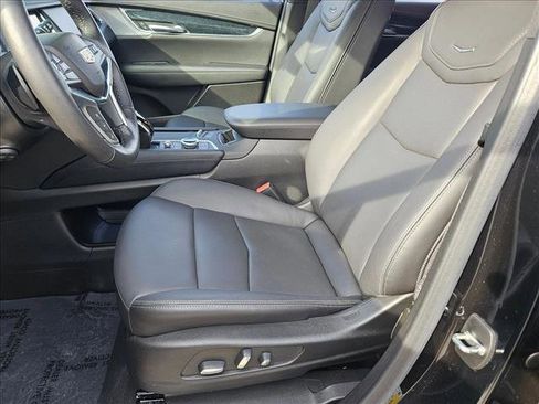 Used 2024 Cadillac XT5 Premium Luxury w/ Technology Package image 16