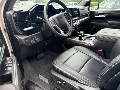 Used 2026 Chevrolet Silverado 1500 RST w/ All Star Edition Plus RWD image 11