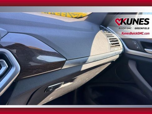 Used 2024 BMW X3 sDrive30i image 28