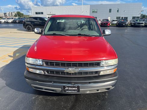 Used 2000 Chevrolet Silverado 1500 LS RWD image 3