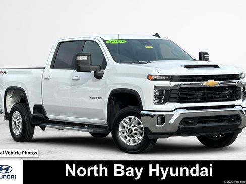 Used 2025 Chevrolet Silverado 2500 LT w/ Convenience Package image 1
