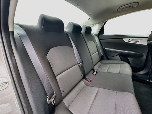 Certified 2023 Kia Forte LXS FWD image 28