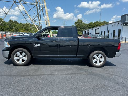 Used 2024 RAM 1500 Classic SLT AWD/4WD image 1