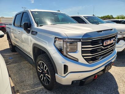 Used 2022 GMC Sierra 1500 AT4 w/ AT4 Premium Package