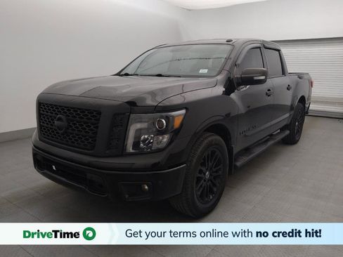Used 2018 Nissan Titan SV w/ SV Convenience Package image 1