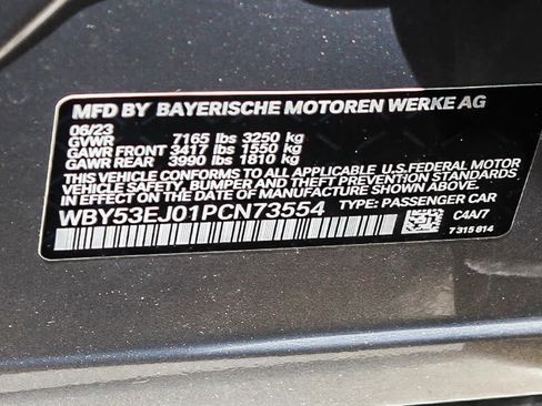 Used 2023 BMW i7 xDrive60 AWD/4WD image 29