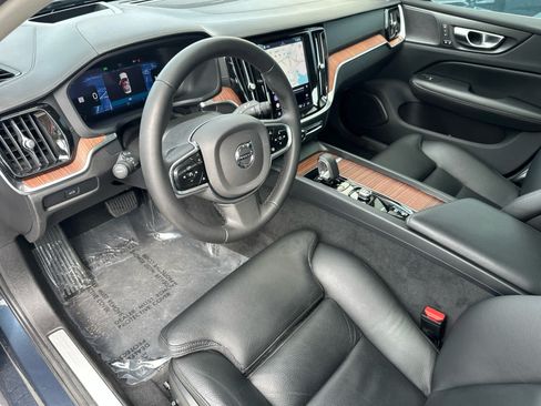 Used 2023 Volvo S60 B5 Ultimate w/ Climate Package FWD image 11
