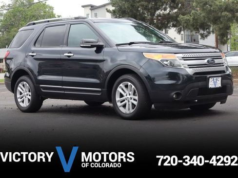 Used 2014 Ford Explorer XLT w/ Equipment Group 202A AWD/4WD image 1