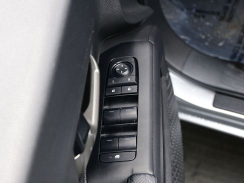 Used 2025 Toyota Tacoma TRD Off-Road w/ TRD Off Road Upgrade Package image 10