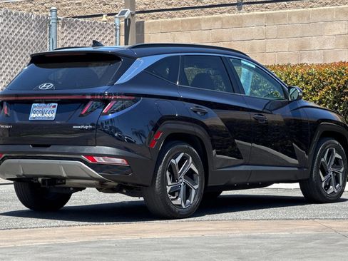 Used 2023 Hyundai Tucson Limited AWD/4WD image 4