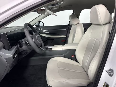 New 2026 Hyundai Sonata SEL image 11