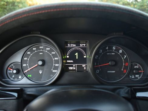 Used 2018 Maserati GranTurismo Sport image 37