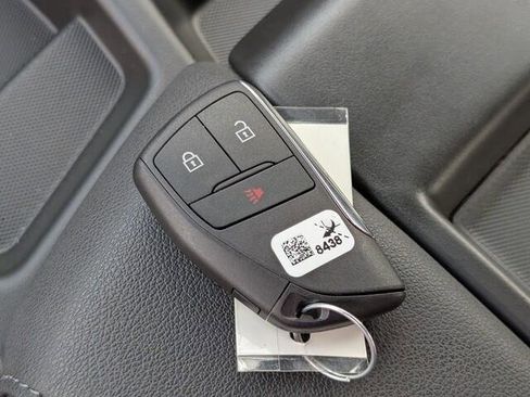 Used 2024 GMC Sierra 2500 Pro image 25