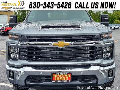 New 2025 Chevrolet Silverado 3500 LT w/ Safety Package image 4
