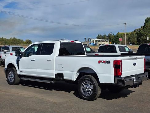 New 2026 Ford F350 Lariat w/ FX4 Off-Road Package image 39