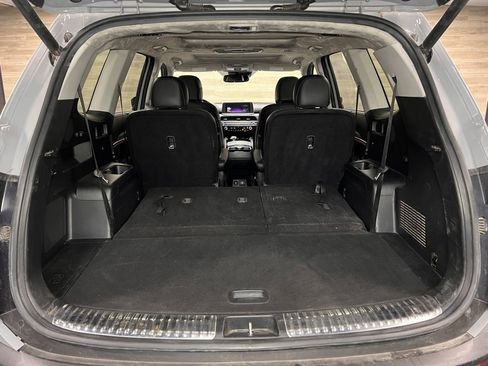 Used 2022 Kia Telluride SX w/ SX Prestige Package image 11